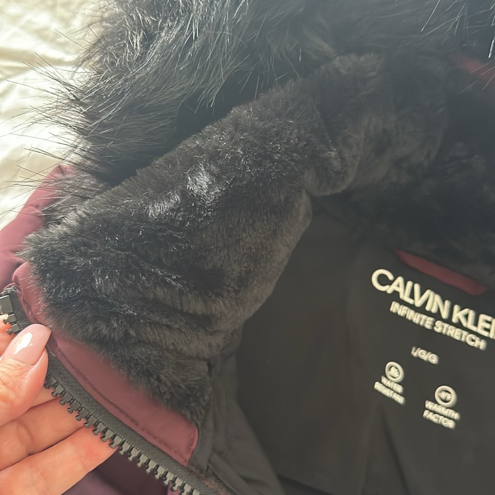 Calvin Klein Puffer Coat - Picture 8 of 8